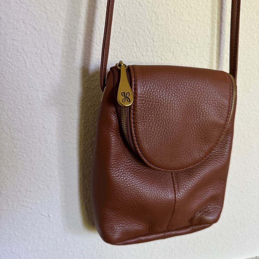 Hobo Fern Crossbody